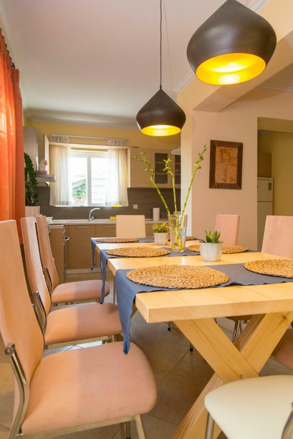 דירות נאפפליו Iro'S House מראה חיצוני תמונה